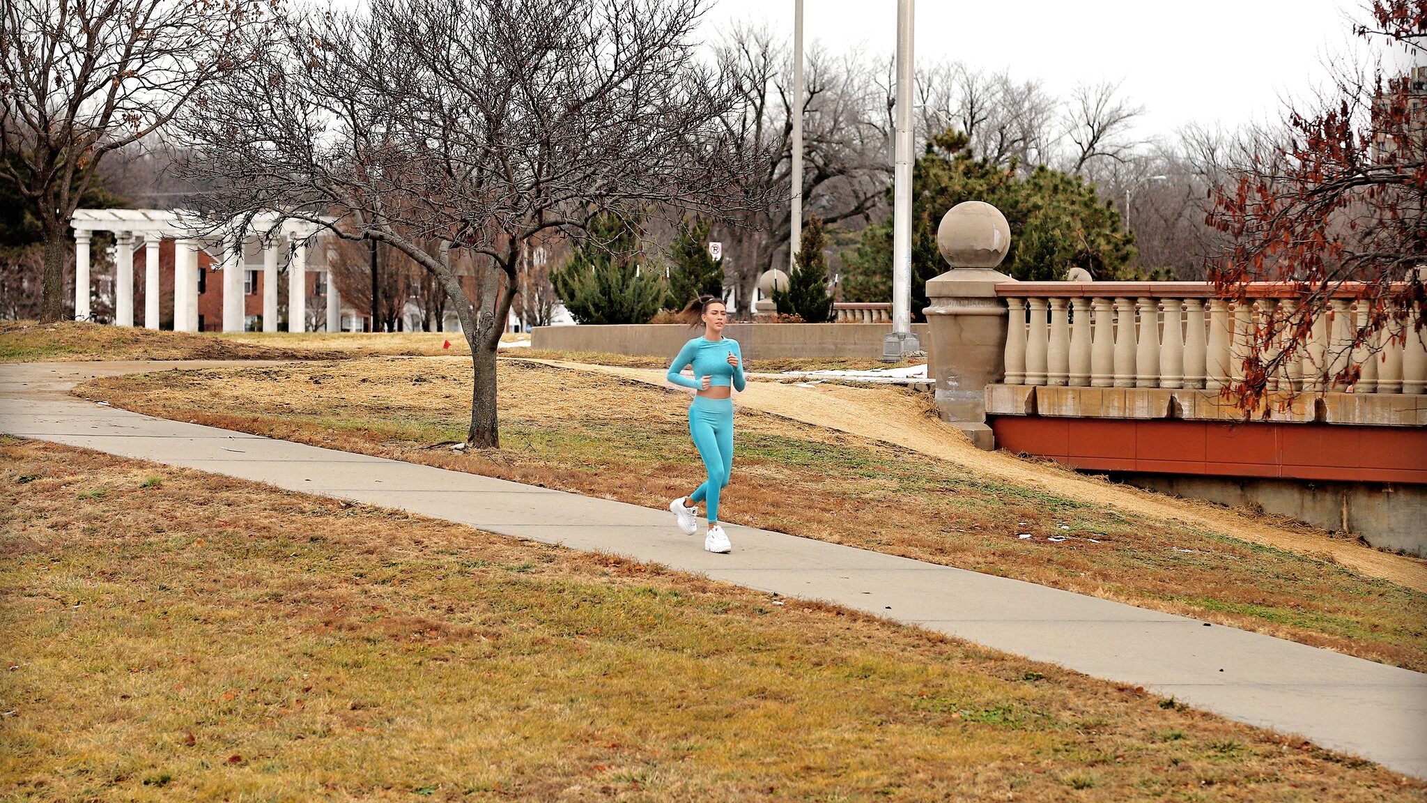 Girl jogging in Kansas City