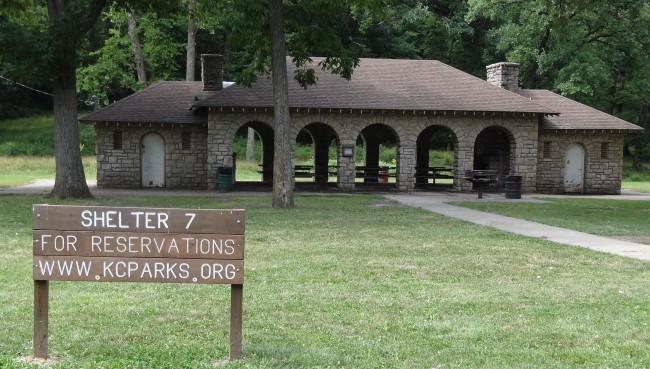 Swope Park Shelter #7 (Reservable May 1-October 31)