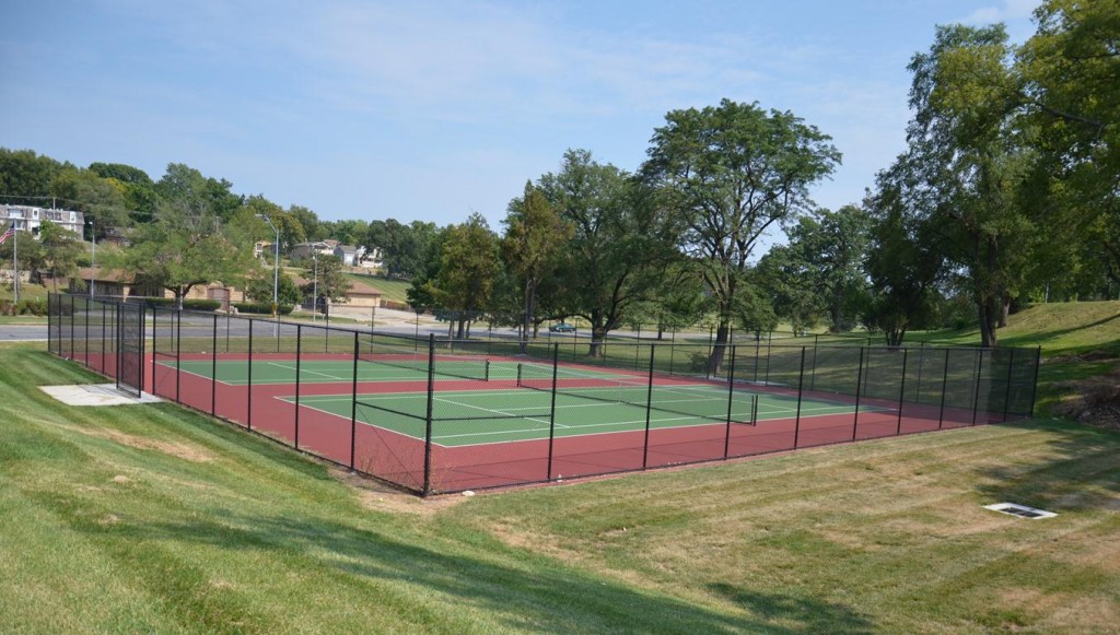 Gillham Park Tennis Courts