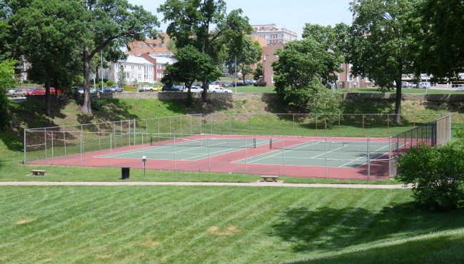 Hyde Park Tennis Courts