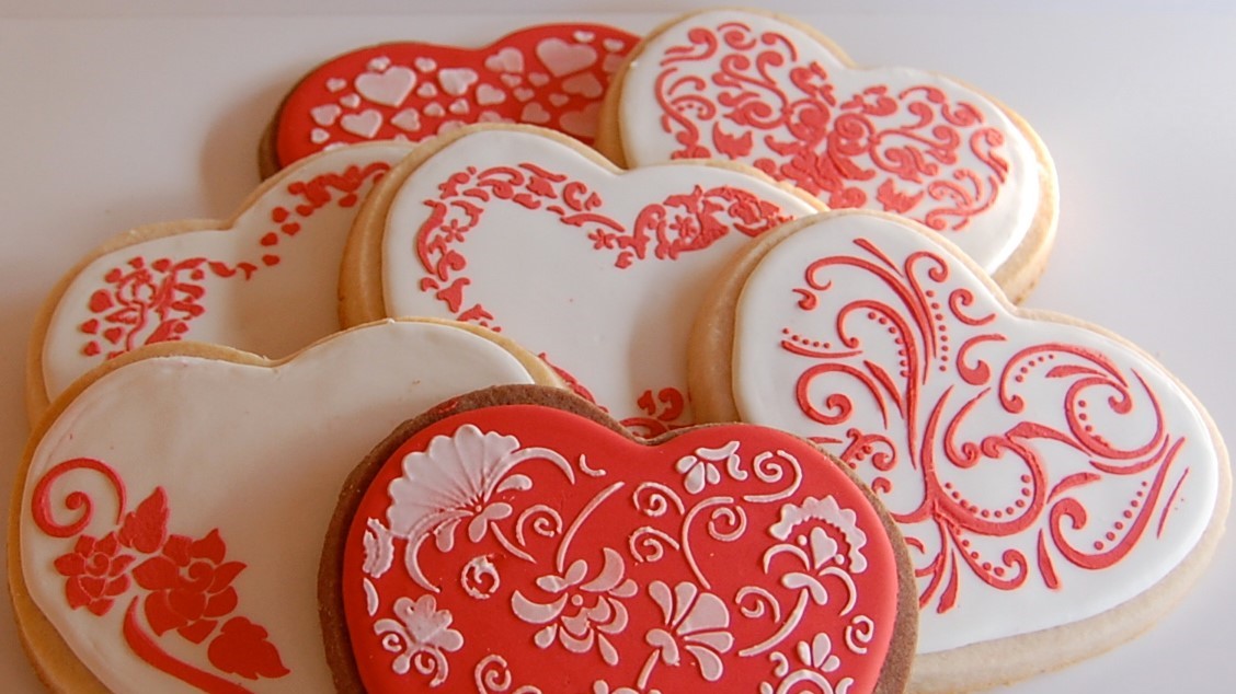 Valentine’s Day Cookie Decorating
