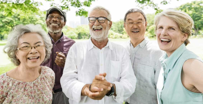 Group of old people