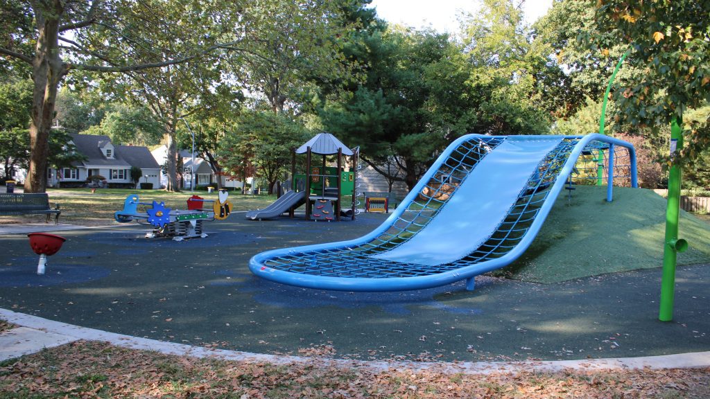 Arno Park Playground