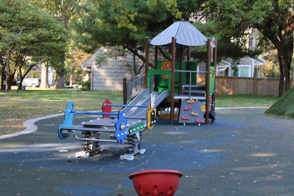 Arno Park Playground2