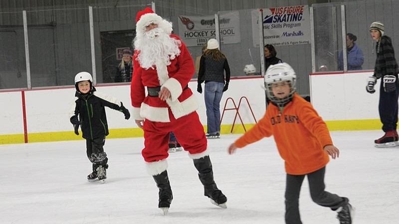 Skate with Santa2