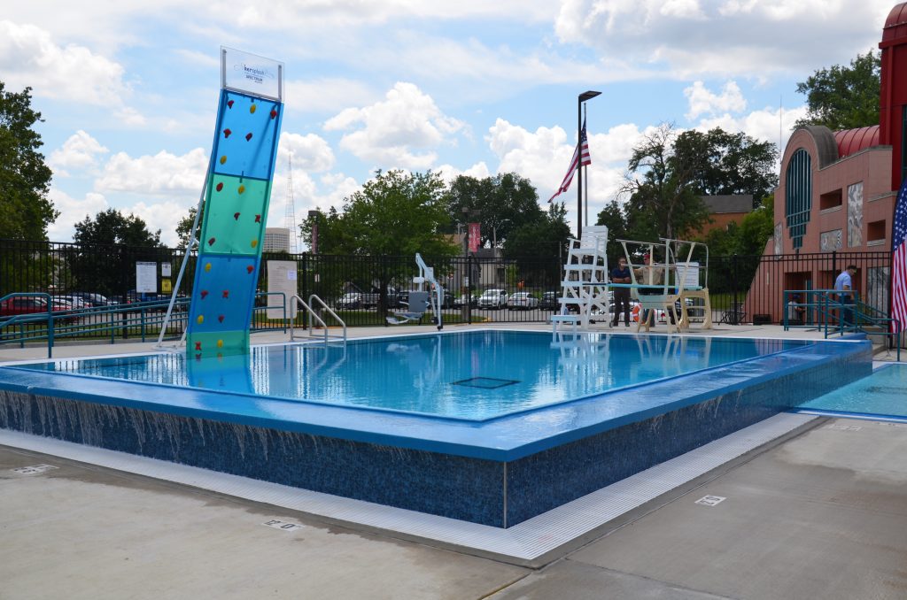Tony Aguirre Pool1